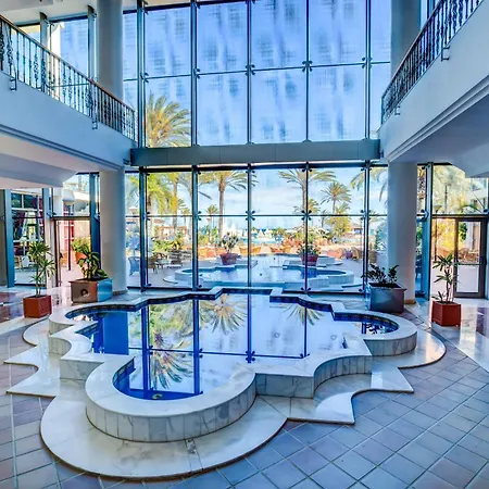 Sbh Palace Thalasso & מלון 4*