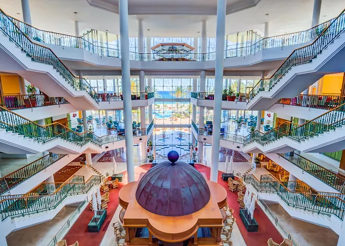 Отель Sbh Palace Thalasso & 4*