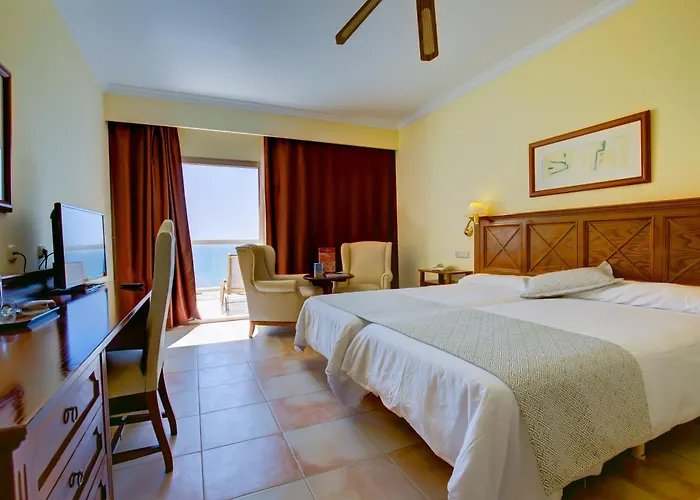 Отель Sbh Palace Thalasso & 4*