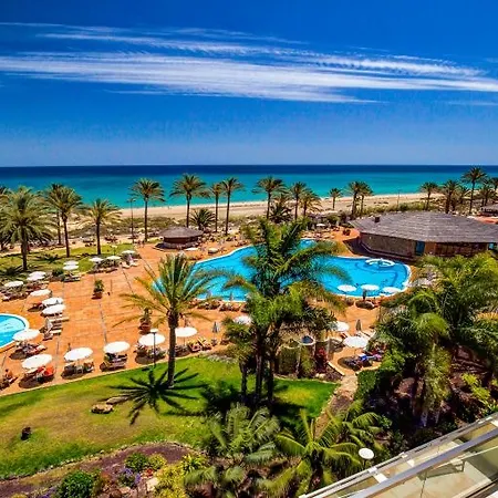 Sbh Palace Thalasso & מלון